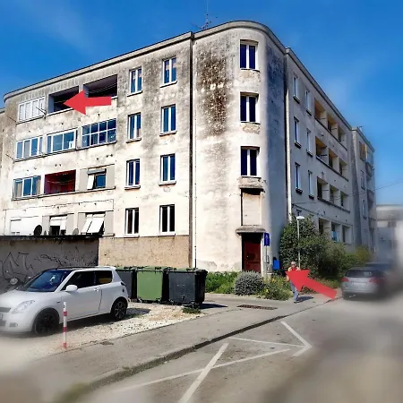 Apartamento Apartment Andreas - 200M From Pula Arena, Free Parking