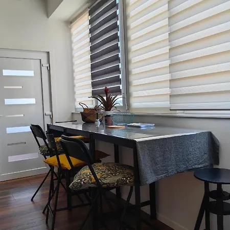 Andreas - Amphitheater With Free Parking- Pula