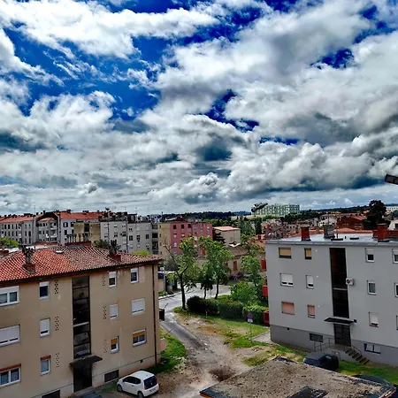 Apartment Andreas - 200M From Pula Arena, Free Parking