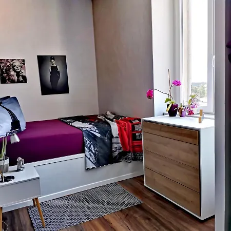 Andreas - Amphitheater With Free Parking- * Pula