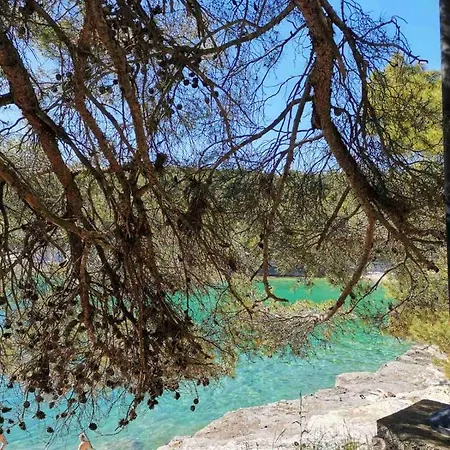 Andreas - Amphitheater With Free Parking- * Pula